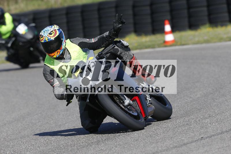 /Archiv-2025/03 04.04.2025 TZ Motorsport ADR/Gruppe gruen/75-1